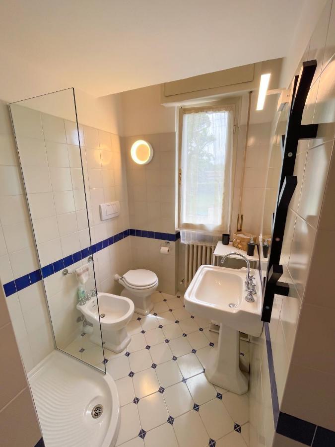 Appartamento In Villa A Tirrenia, Eleganza E Comfort A Pochi Passi Dal Mare Пиза Екстериор снимка